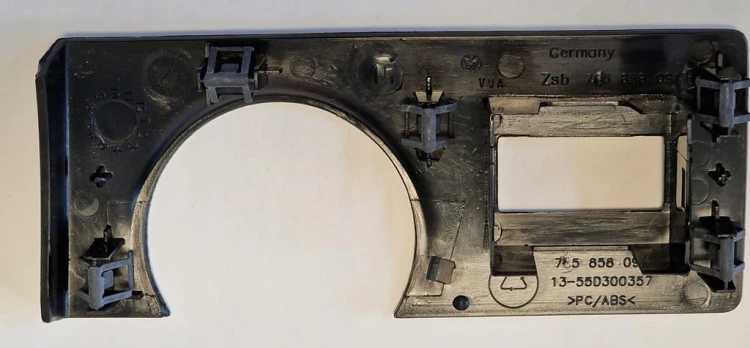 VW T5 LIFT RAMKA DEKOR PANELU ŚWIATŁA ŚWIATEŁ 7E5858091B