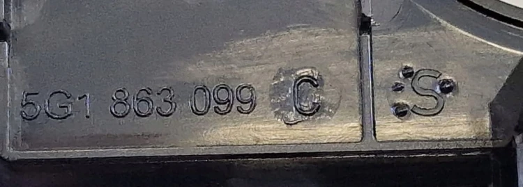 VW GOLF VII 7 RAMKA DEKOR PANELU KLIMATYZACJI 5G1863099C