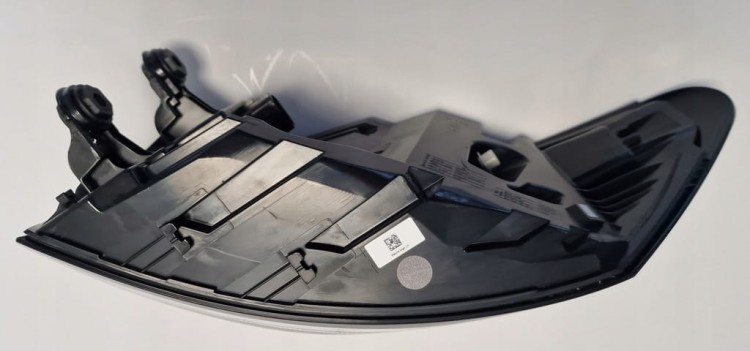 VW ID4 ID.4 ID5 ID.5 IQ LIGHT LAMPA TYLNA TYŁ LEWA LED 11A945207A