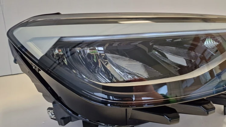 VW ID 4 ID.4 LAMPA PRZÓD PRAWA FULL LED 11B941006B NOWA