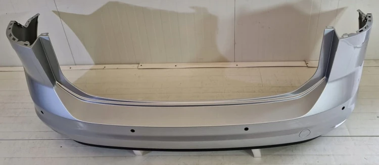 ZDERZAK TYLNY VW TOURAN ZDERZAK 6PDC LA7W TYŁ 5TA807421AB