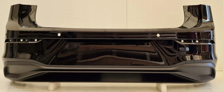 ZDERZAK TYLNY GOLF 8 VIII HB 4PDC ZDERZAK LC9X TYŁ 5H6807421C