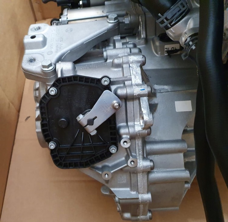 VW GOLF 8 1.5 TSI 110KW SILNIK DFYA DSG7