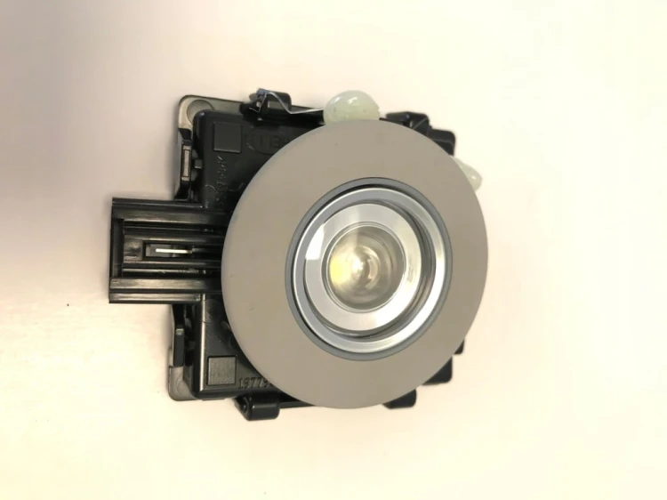 VW TOUAREG III 3 LAMPKA PODSUFITKI LED 4M0 SZARA