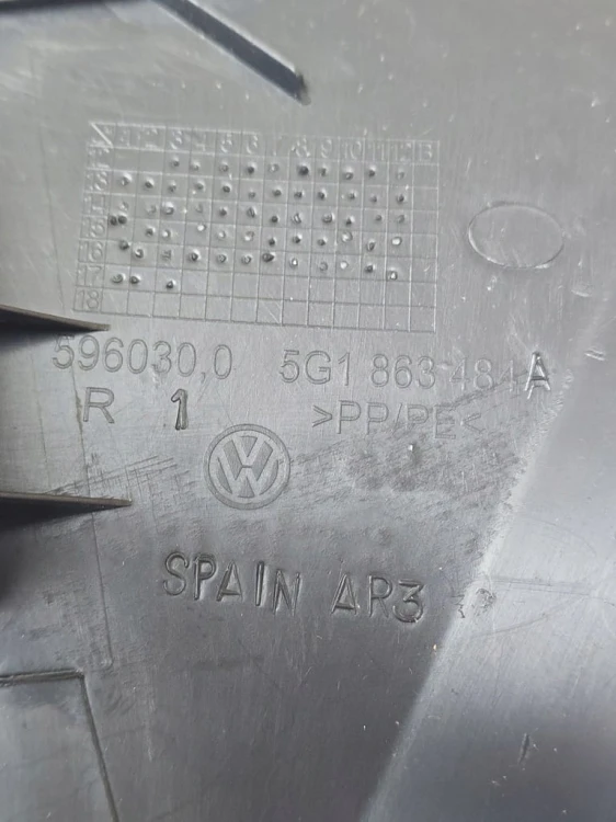 VW GOLF VII OSLONA SLUPKA PROGU PRAWA 5G1863484A